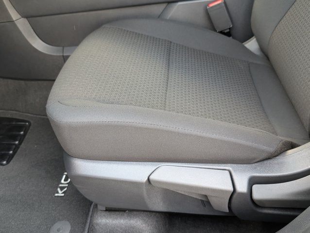 2027 Nissan Kicks S