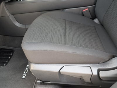 2027 Nissan Kicks S
