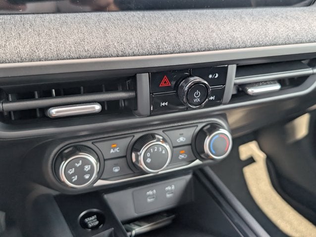 2027 Nissan Kicks S