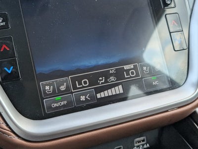 2025 Subaru Outback Touring XT