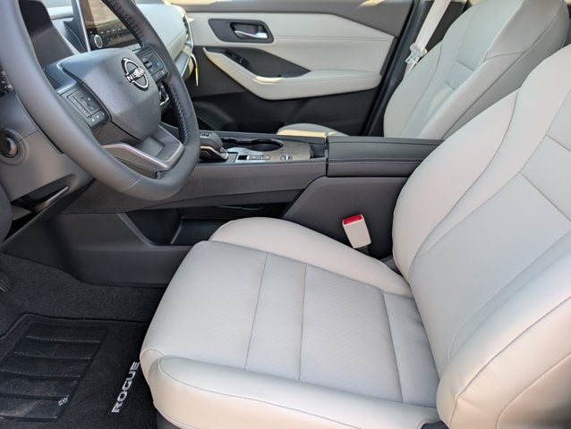 2027 Nissan Rogue Dark Armor