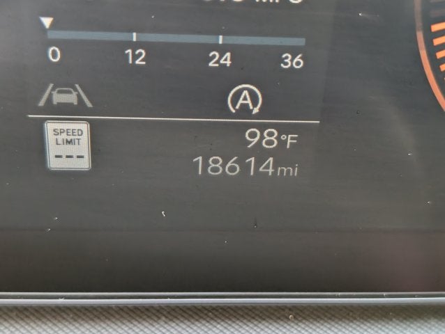2025 Hyundai Santa Fe XRT