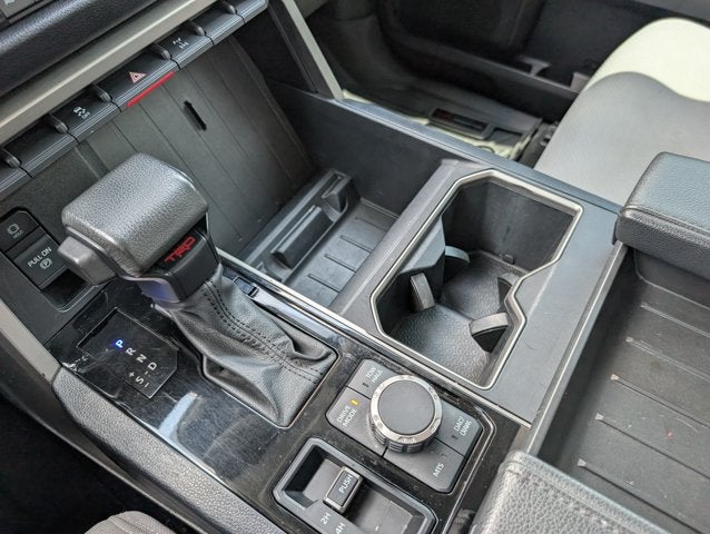 2023 Toyota Tundra 4WD SR5