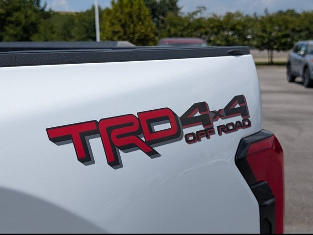 2023 Toyota Tundra 4WD SR5