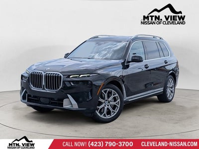 2025 BMW X7 xDrive40i