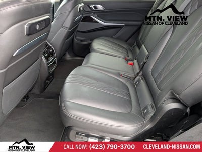 2025 BMW X7 xDrive40i
