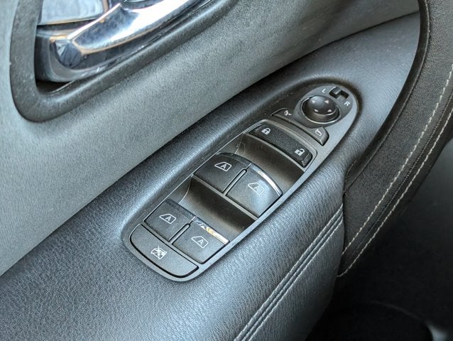 2017 Nissan Armada SV