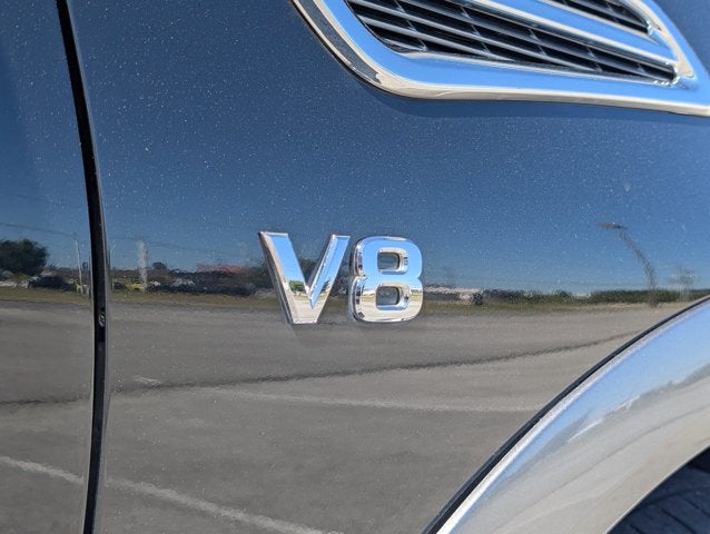 2017 Nissan Armada SV