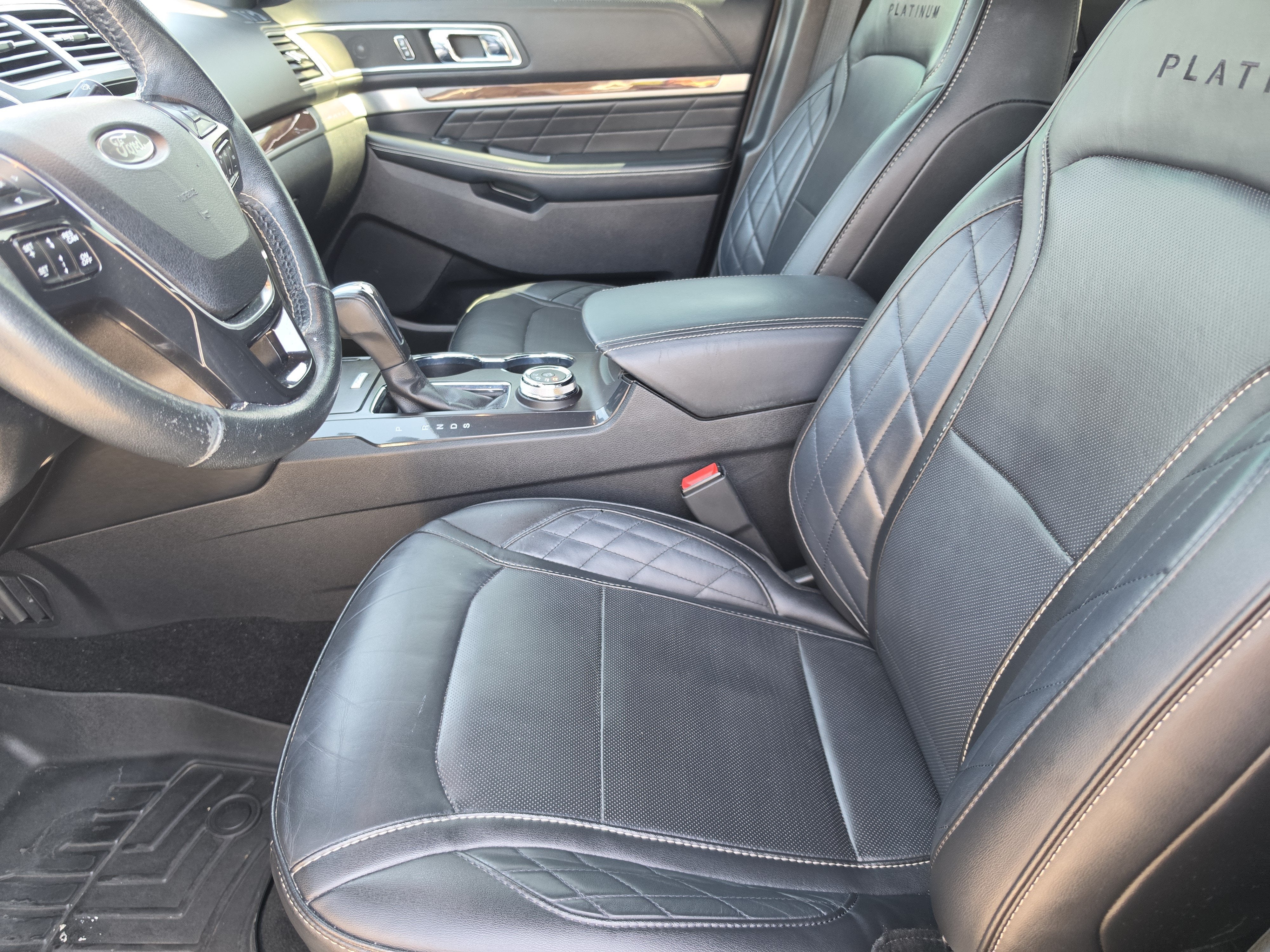 2019 Ford Explorer Platinum