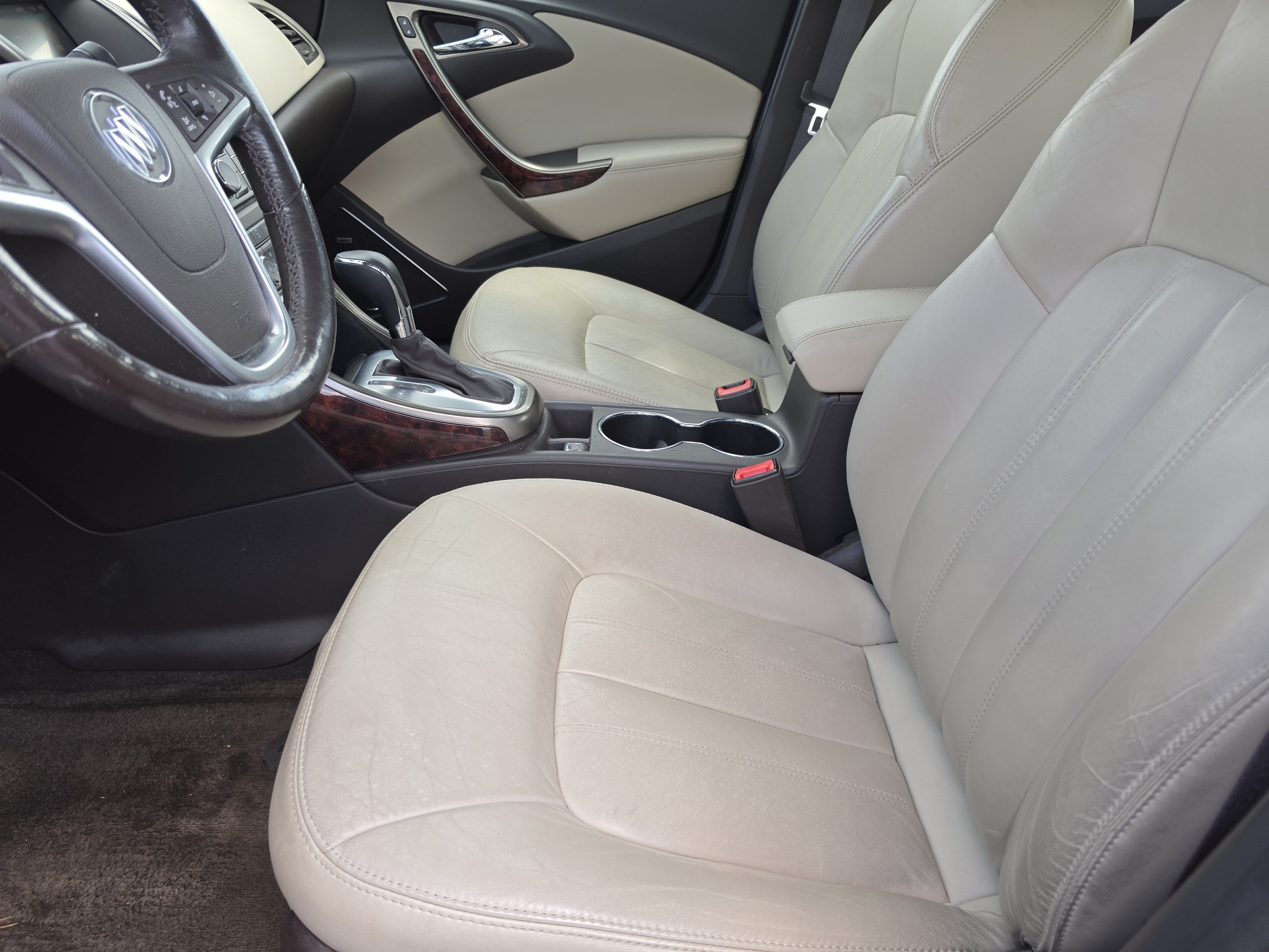 2014 Buick Verano Leather Group