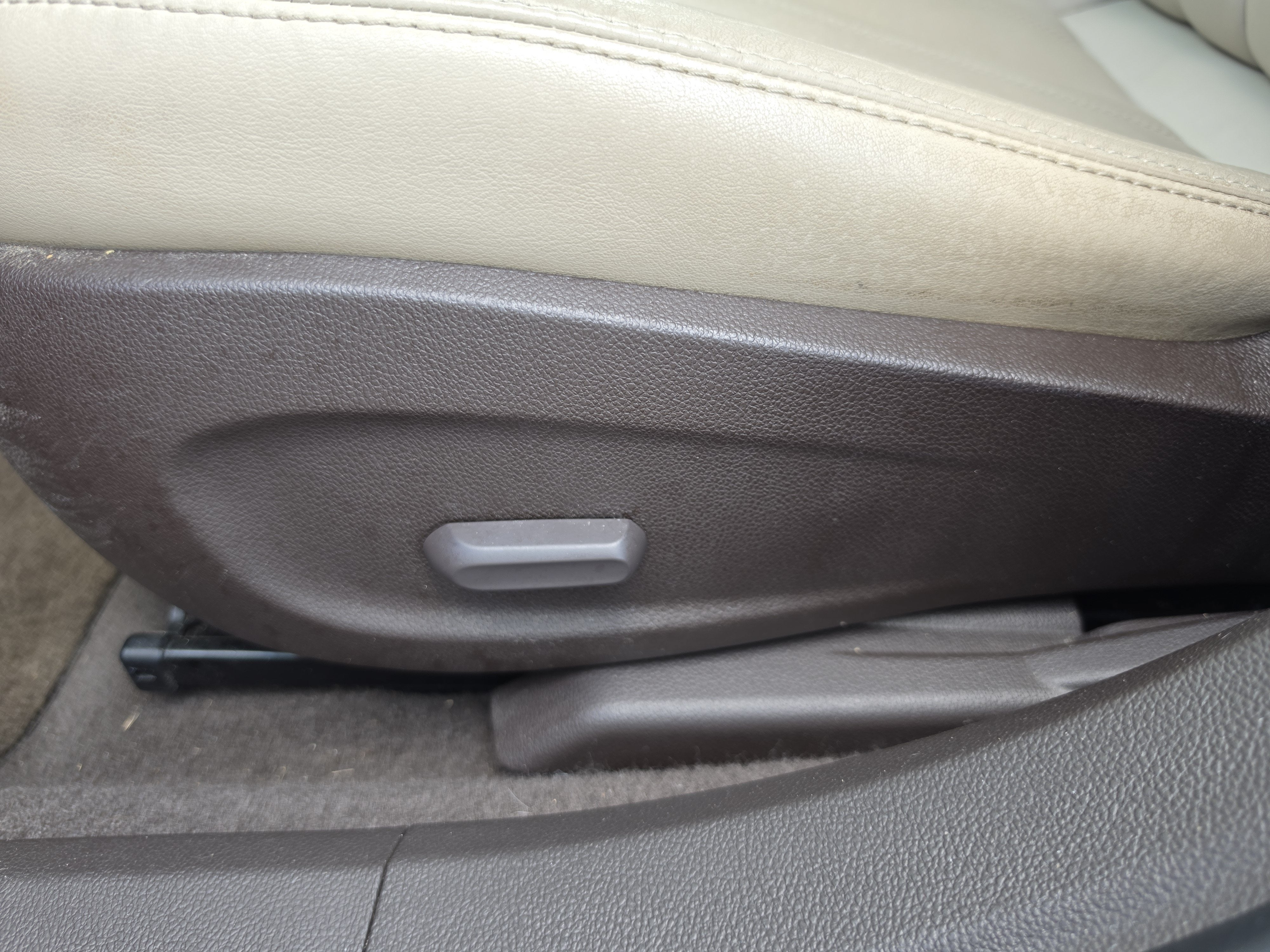 2014 Buick Verano Leather Group