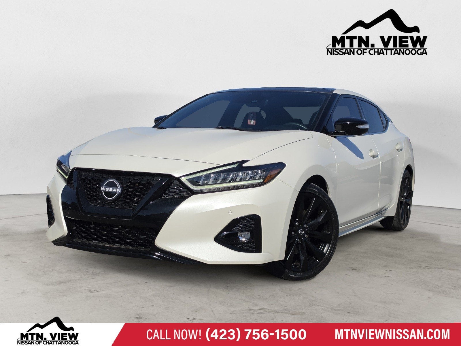 2023 Nissan Maxima SR