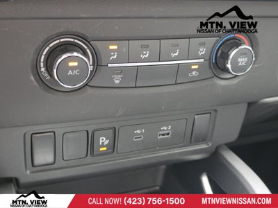 2025 Nissan Frontier SV