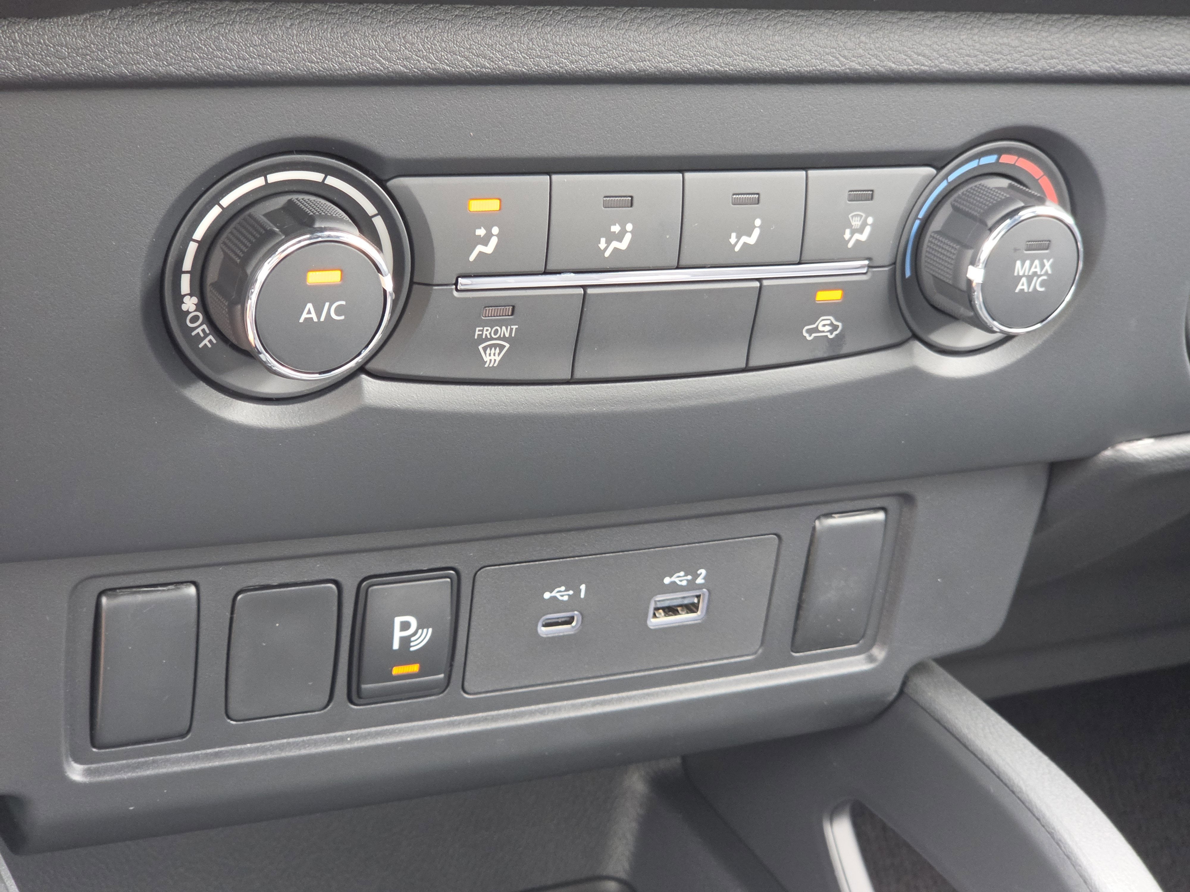 2026 Nissan Frontier SV