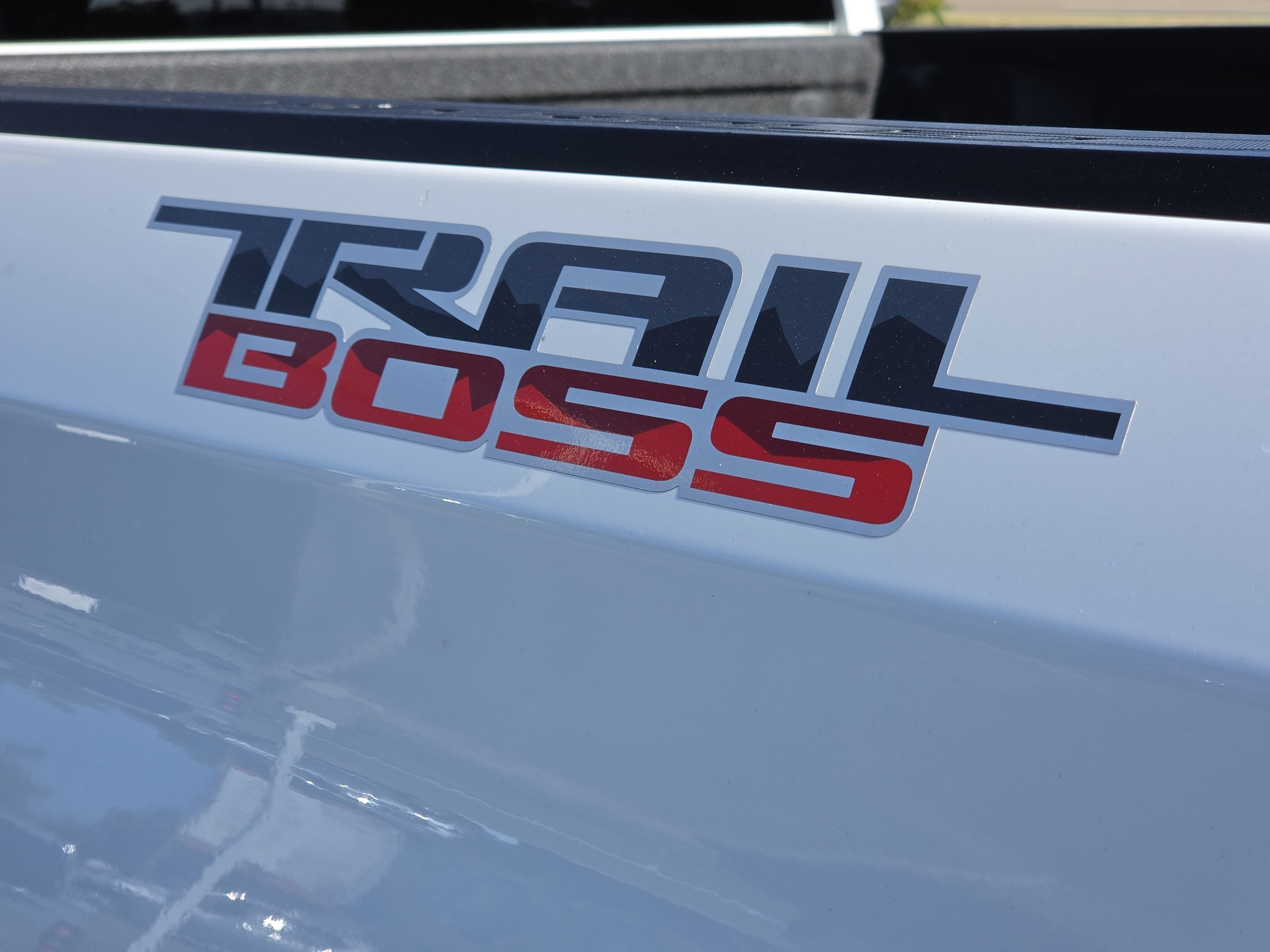 2022 Chevrolet Silverado 1500 Custom Trail Boss