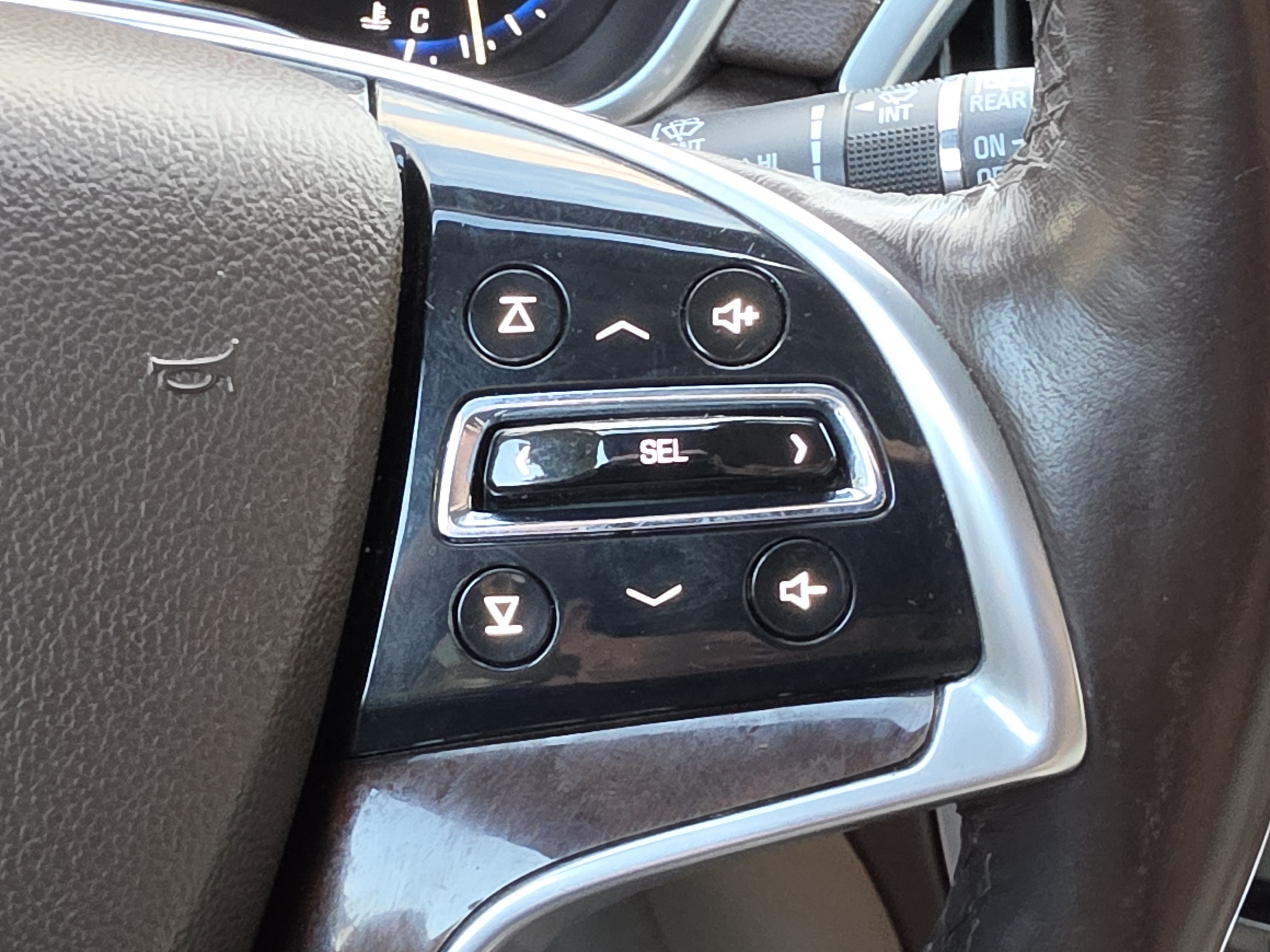 2014 Cadillac SRX Luxury Collection