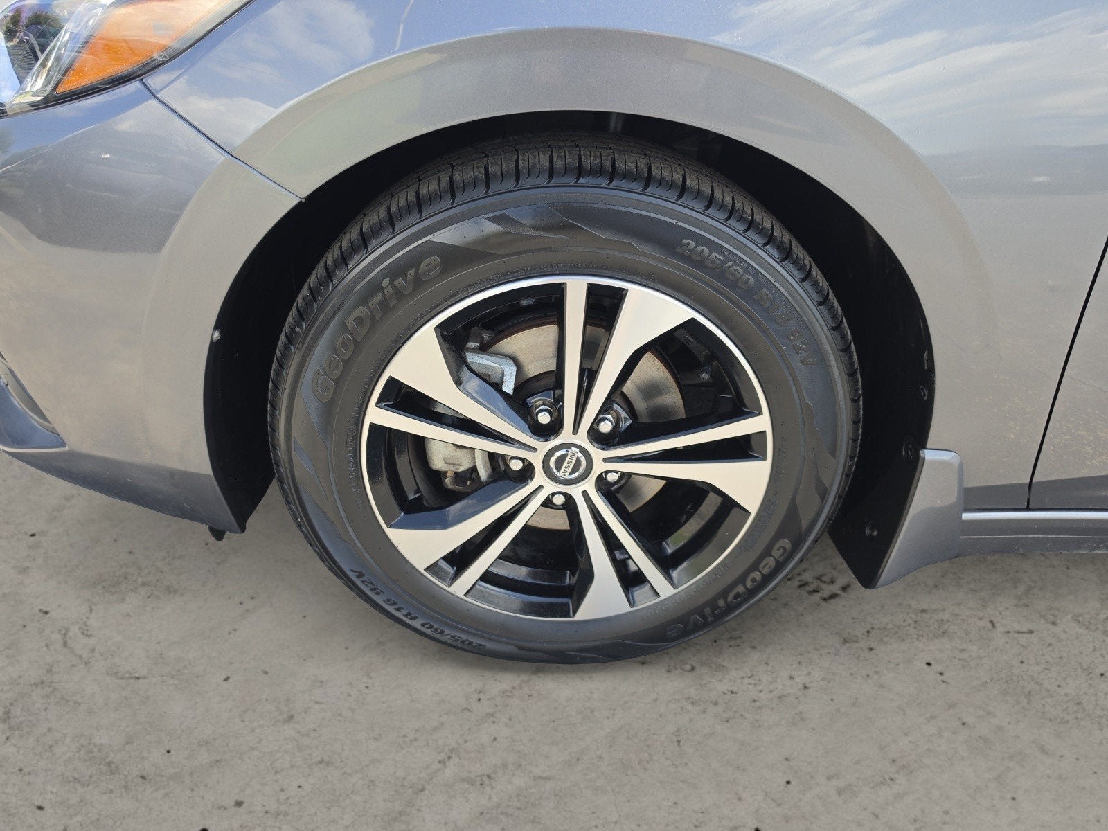 2023 Nissan Sentra SV
