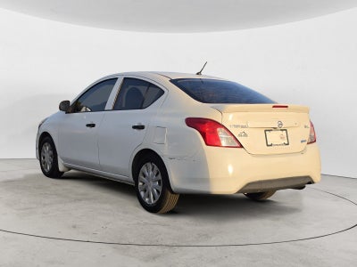 2015 Nissan Versa S Plus