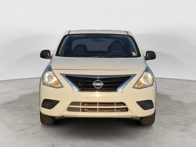 2015 Nissan Versa S Plus