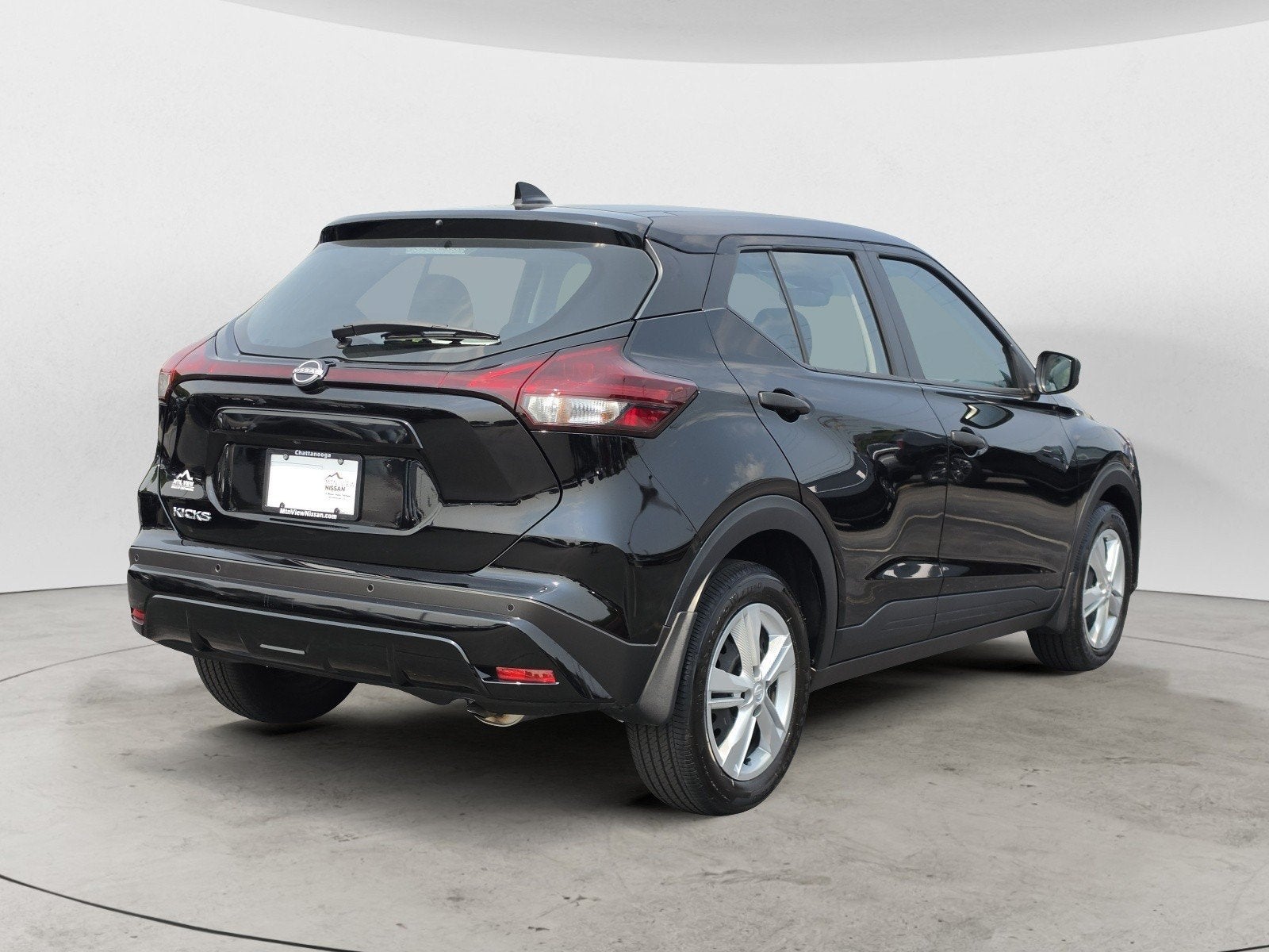 2025 Nissan Kicks Play S