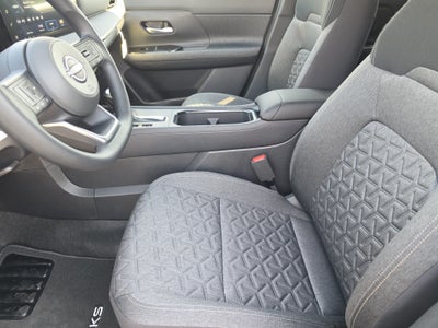 2027 Nissan Kicks SV