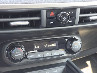 2027 Nissan Kicks SV
