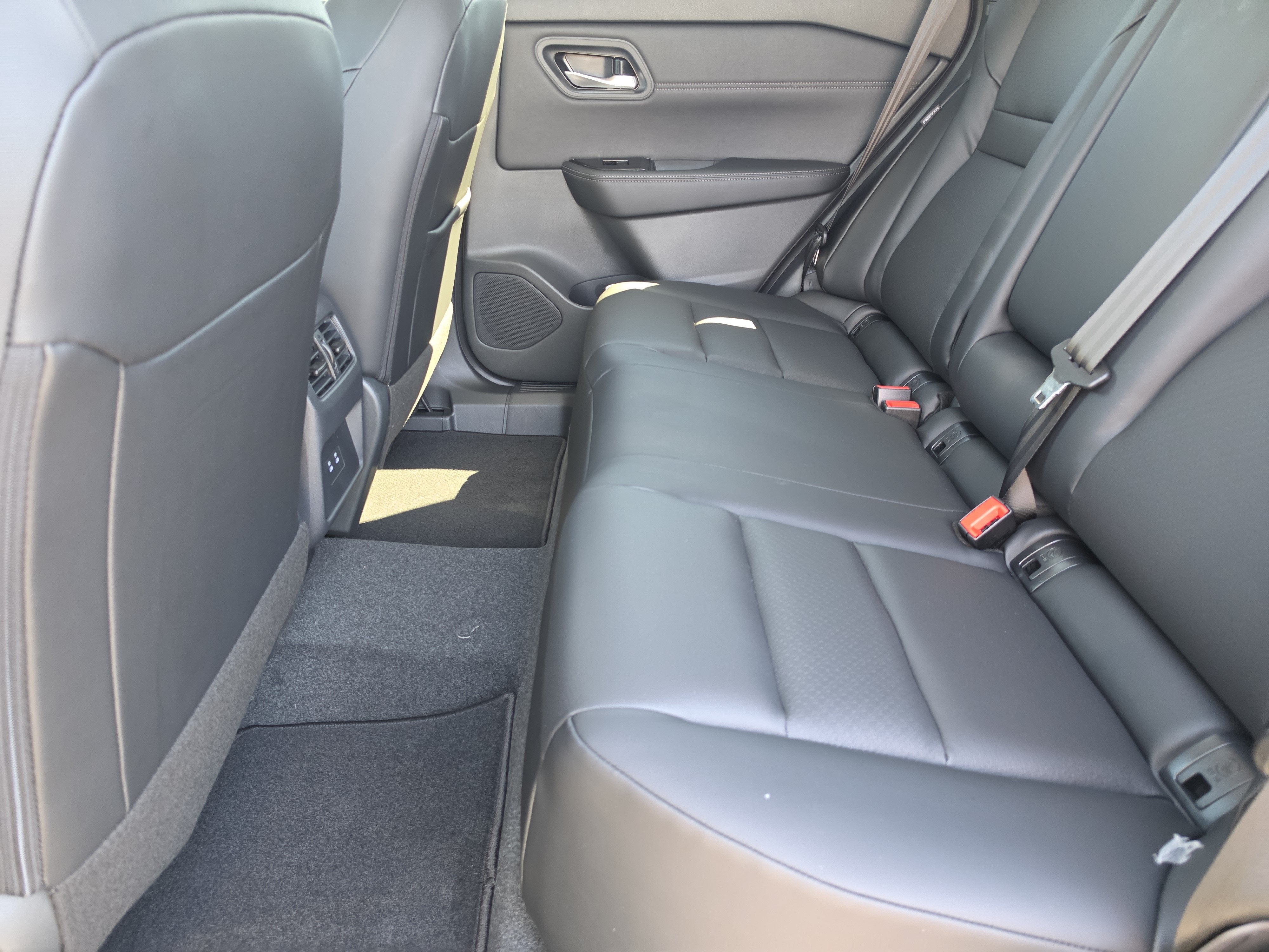 2027 Nissan Rogue Dark Armor