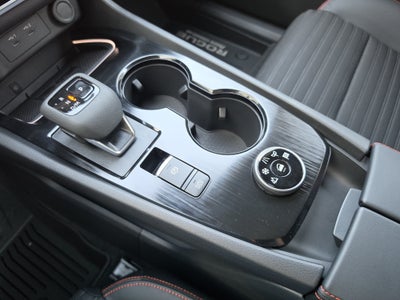 2027 Nissan Rogue SV