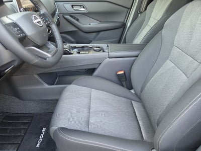2027 Nissan Rogue SV