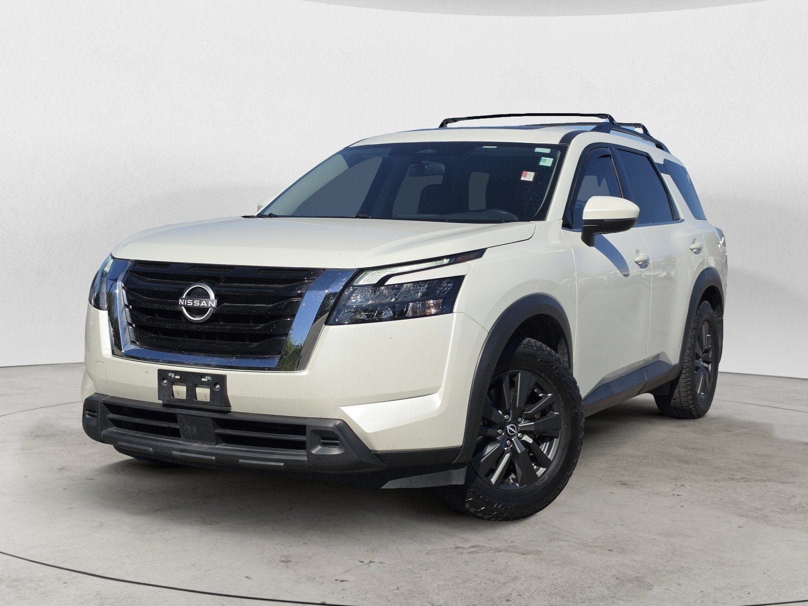 2023 Nissan Pathfinder SV