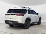 2023 Nissan Pathfinder SV