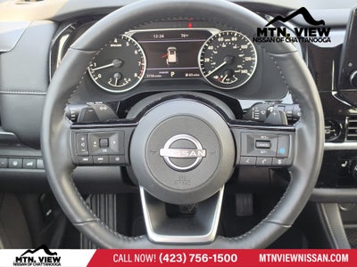 2025 Nissan Pathfinder SL