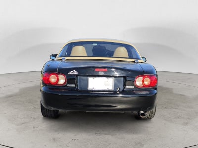 2001 Mazda Mazda MX-5 Miata LS