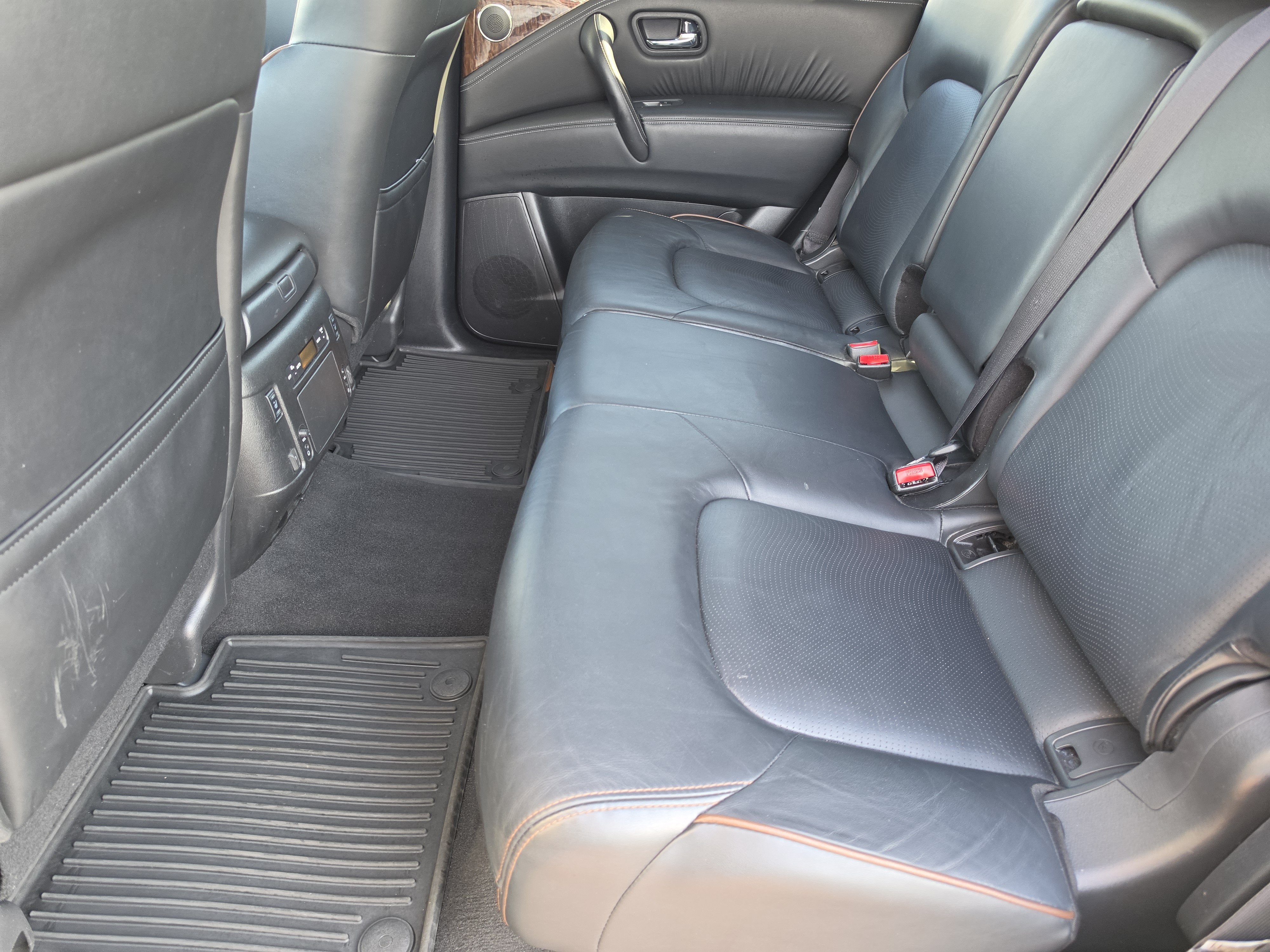 2019 Nissan Armada Platinum