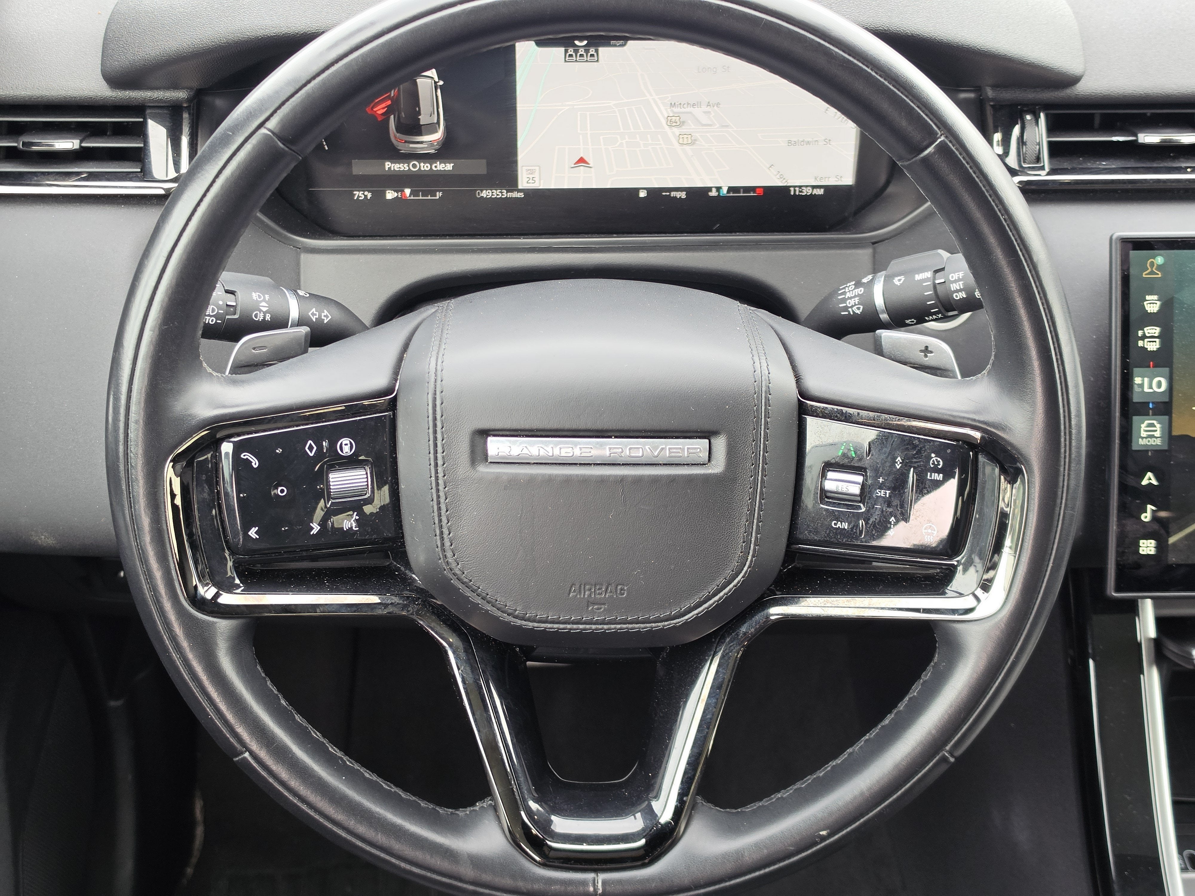 2025 Land Rover Range Rover Velar Dynamic SE