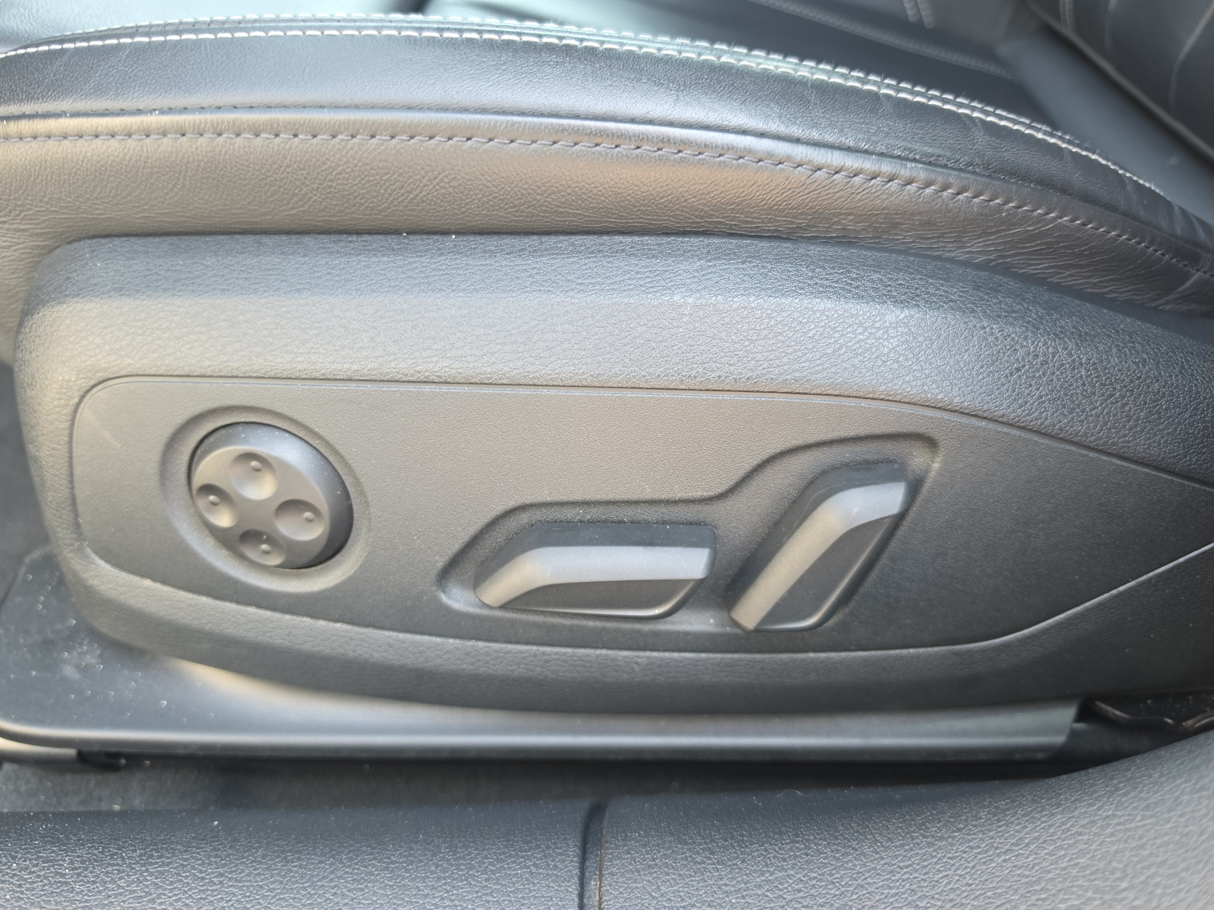 2025 Audi A5 Sportback S line Premium