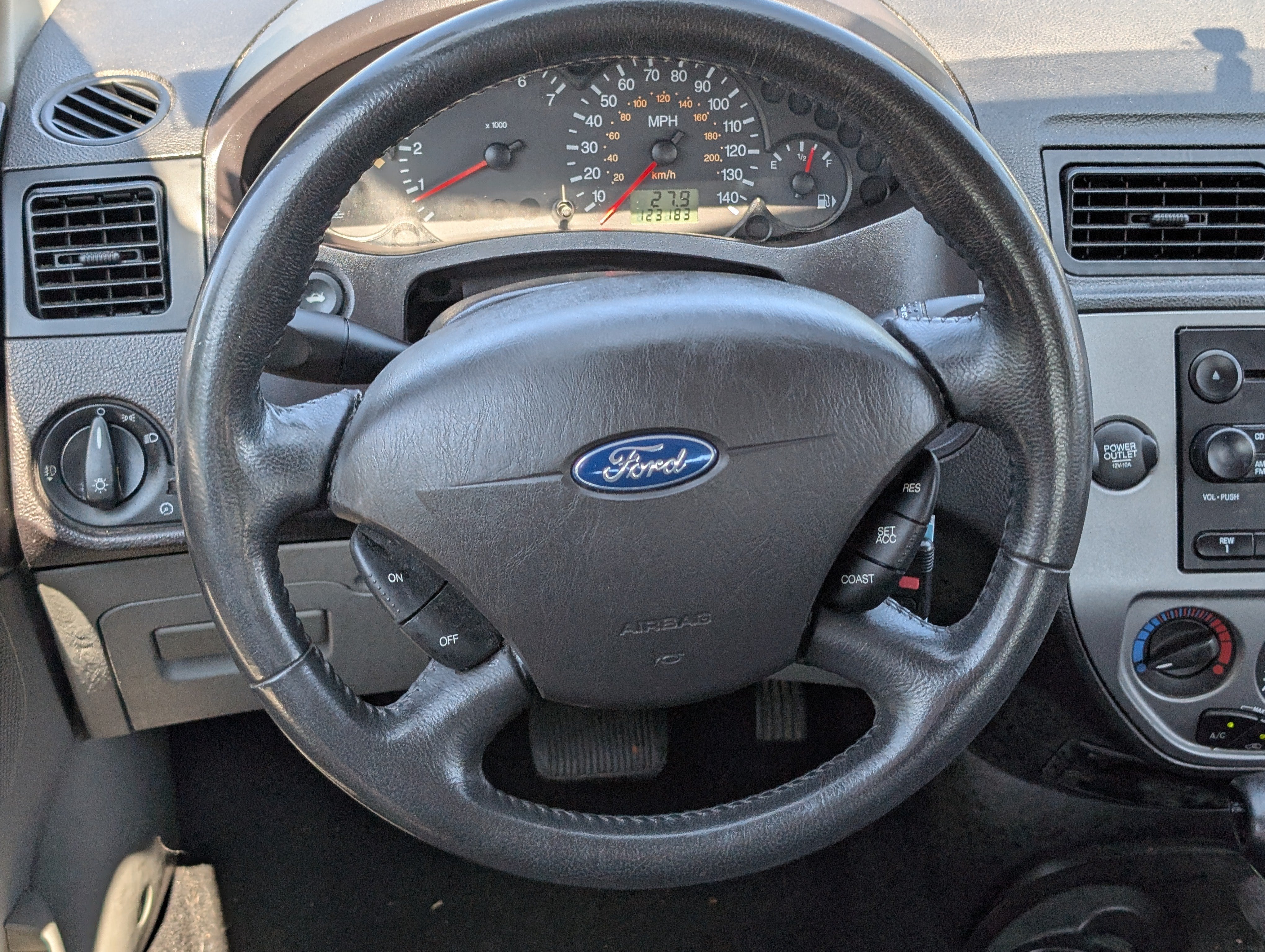 2007 Ford Focus SES
