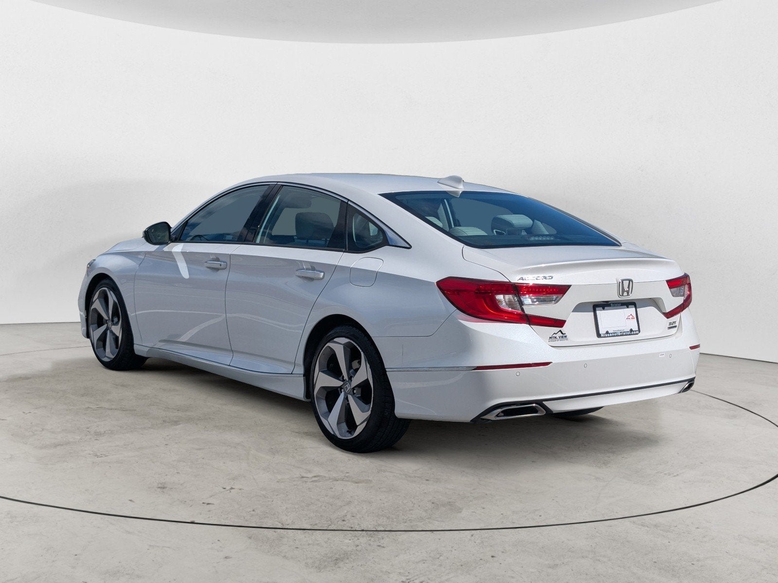 2018 Honda Accord Sedan Touring 2.0T