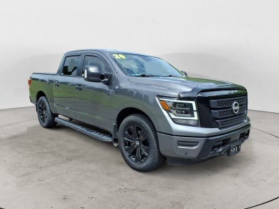 2024 Nissan Titan Platinum Reserve