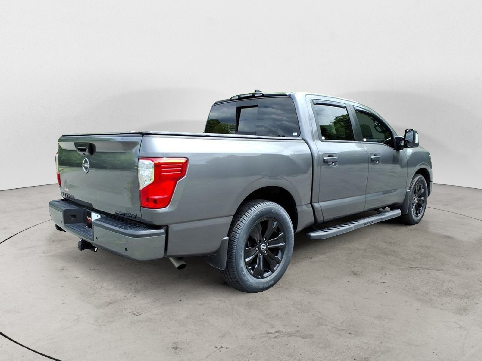 2024 Nissan Titan Platinum Reserve