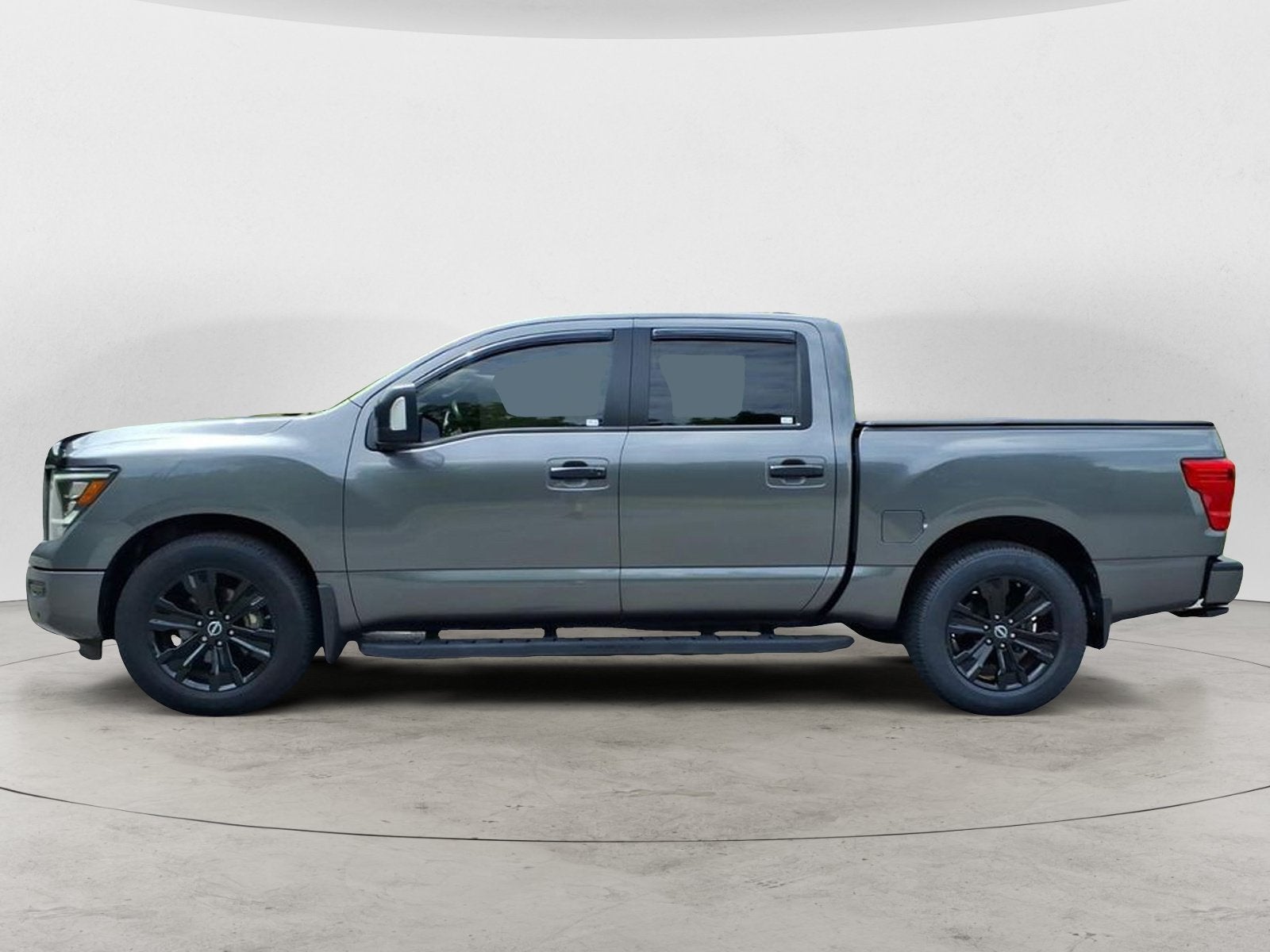 2024 Nissan Titan Platinum Reserve