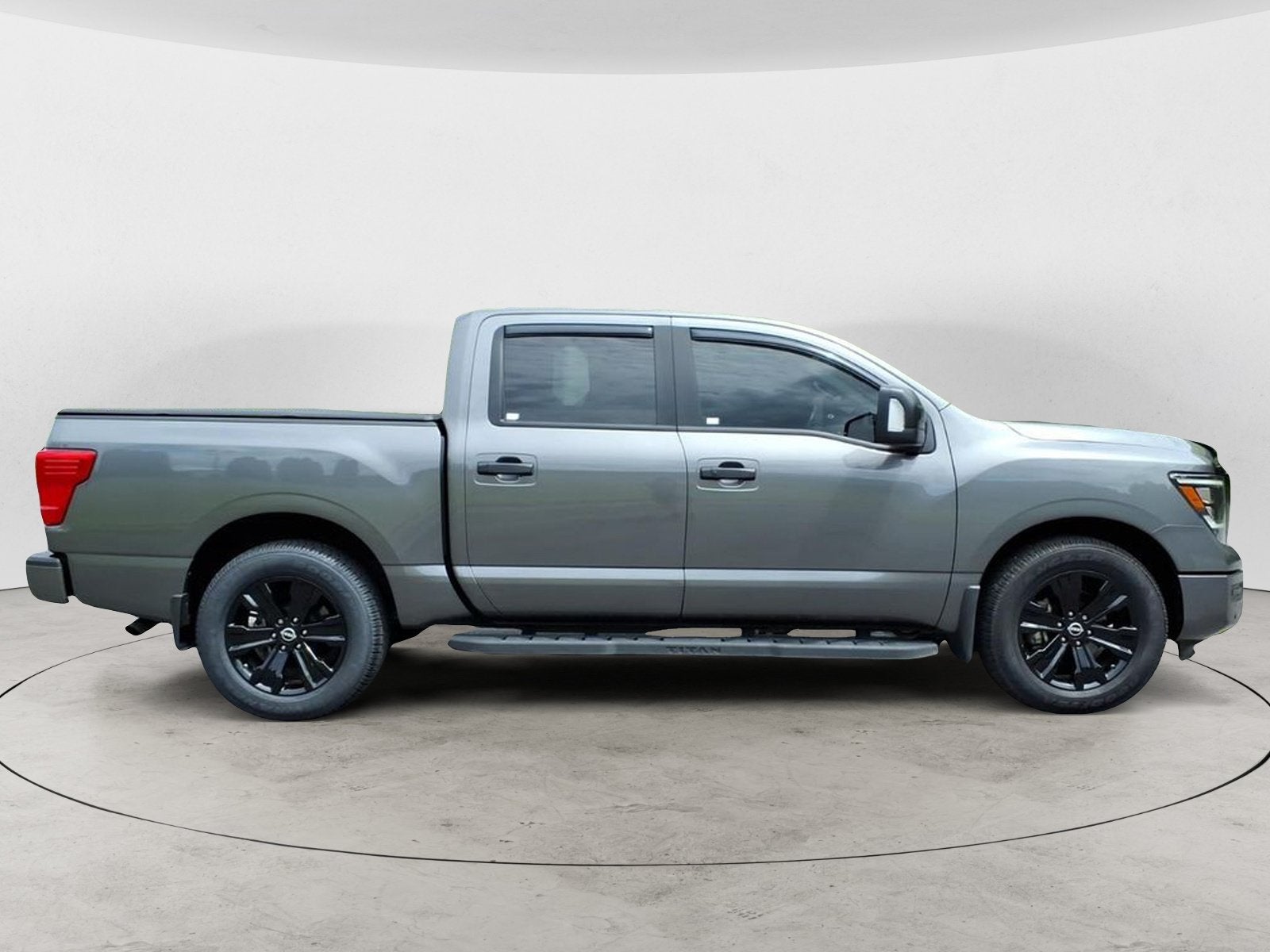 2024 Nissan Titan Platinum Reserve