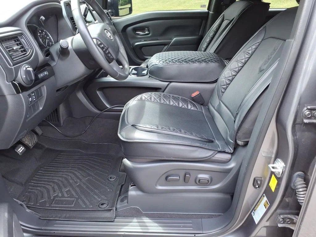 2024 Nissan Titan Platinum Reserve