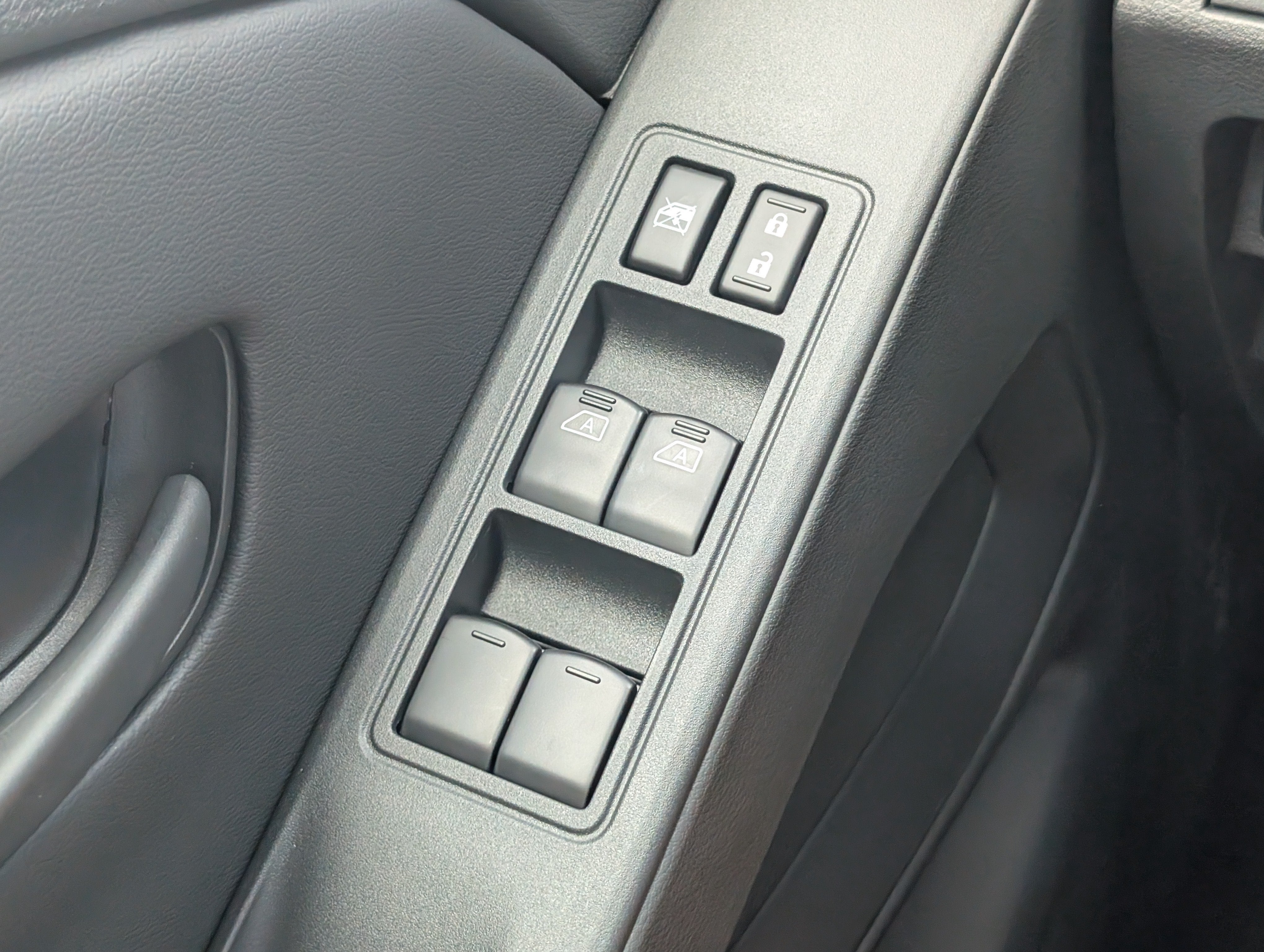 2027 Nissan Frontier Crew Cab S