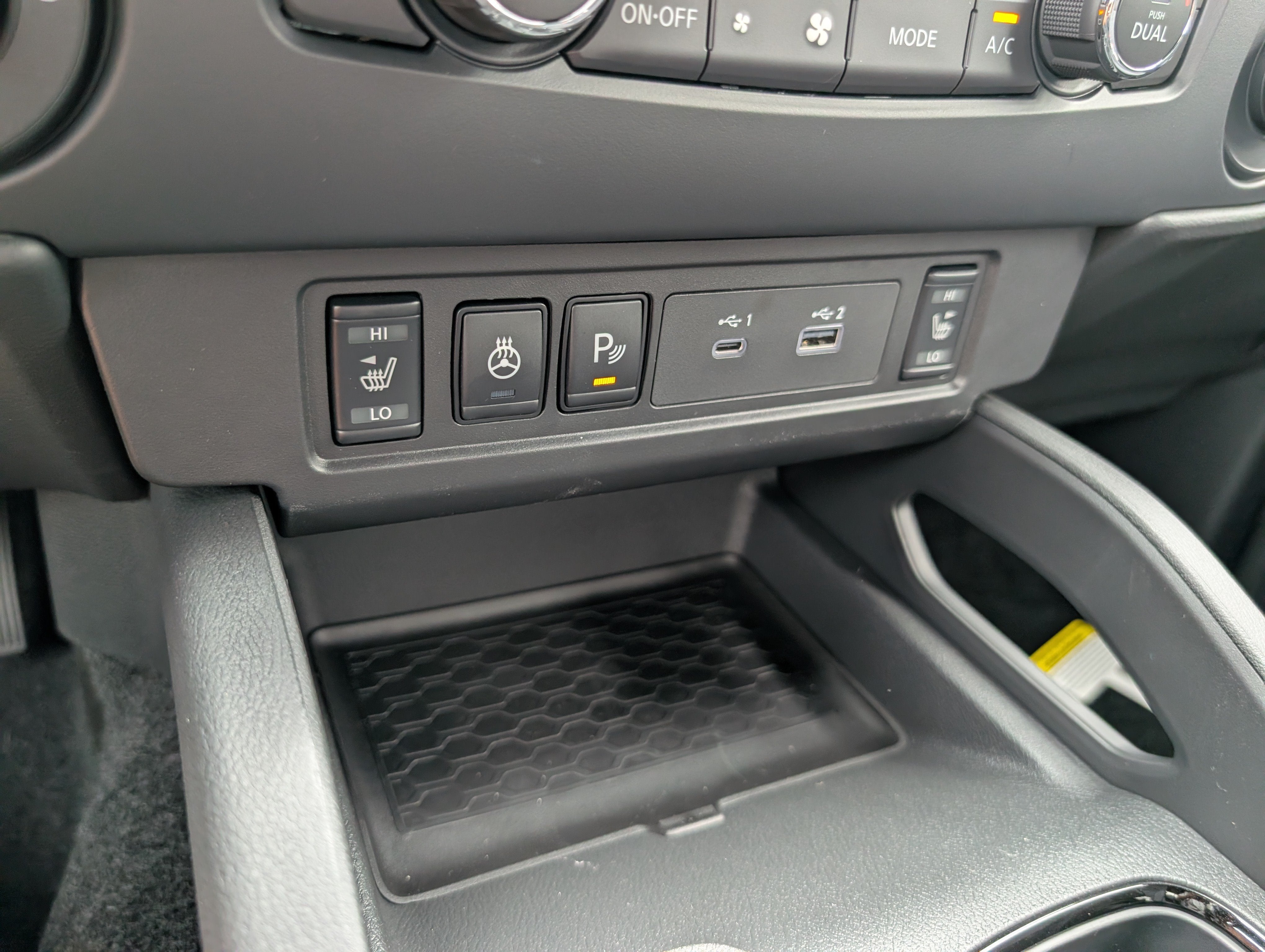 2027 Nissan Frontier Crew Cab SV