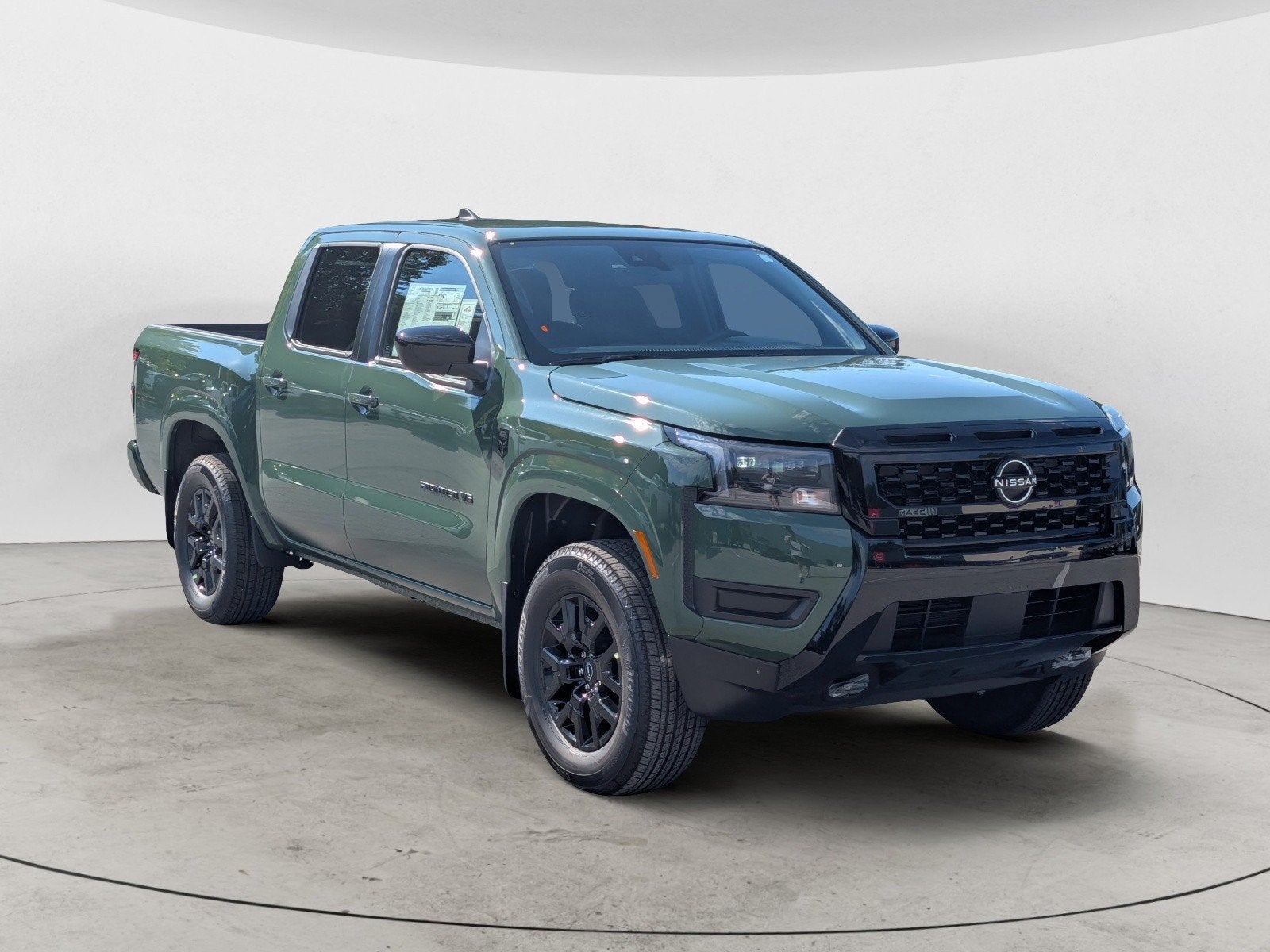 2027 Nissan Frontier Crew Cab SV