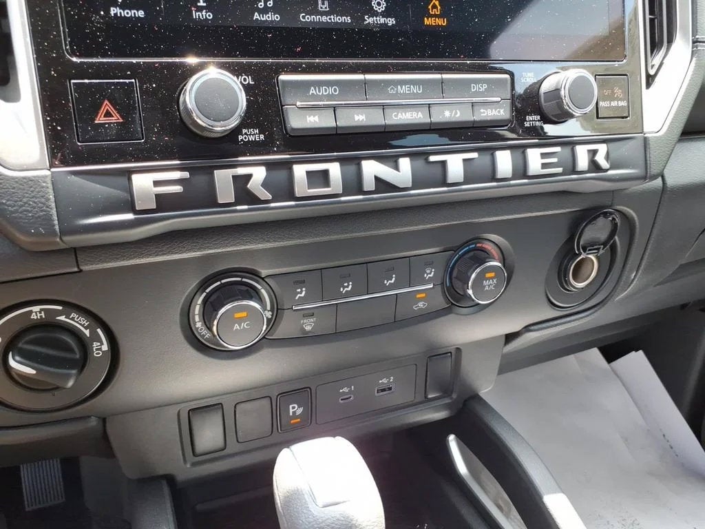 2026 Nissan Frontier Crew Cab SV