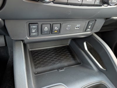 2027 Nissan Frontier Crew Cab SV