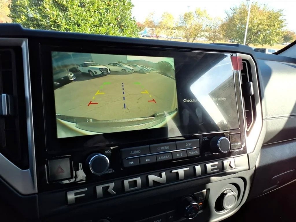 2026 Nissan Frontier Crew Cab SV