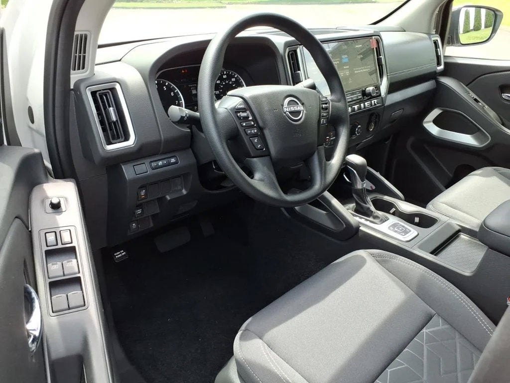 2026 Nissan Frontier Crew Cab SV Long Bed